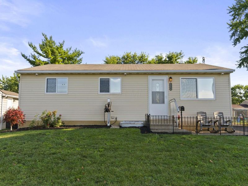 3556 Arnsby Road, Columbus, OH 43232 Photo 1