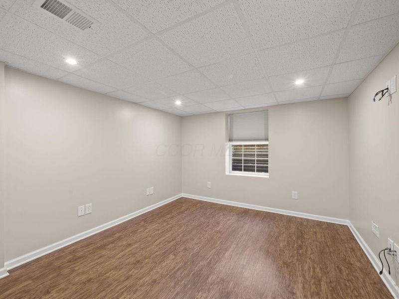 3556 Arnsby Road, Columbus, OH 43232 Photo 30