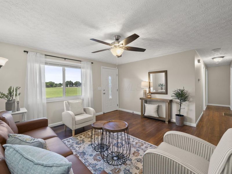 3556 Arnsby Road, Columbus, OH 43232 Photo 8