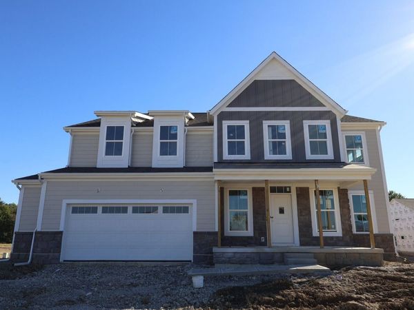 609 Alicia Kelton Drive, Delaware, OH 43015