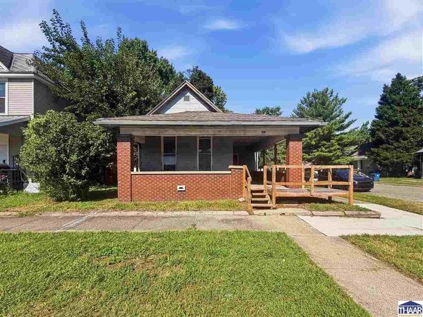 49 S 17th Street, Terre Haute, IN 47807
