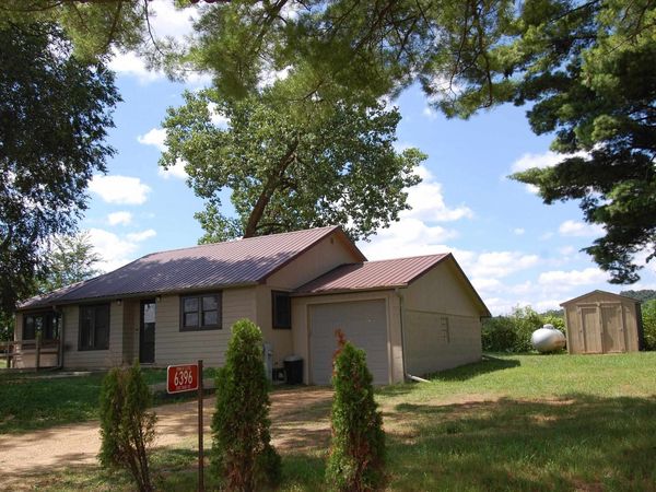 6396 State Rd 130 Road, Avoca, WI 53506