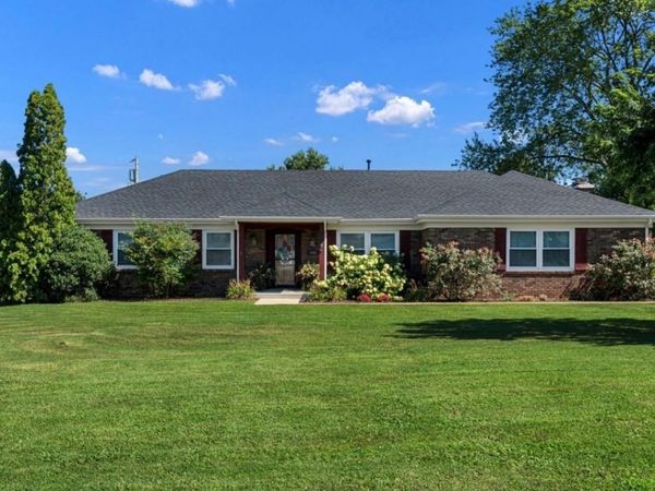 1588 Oxford Way , Bowling Green, KY 42103