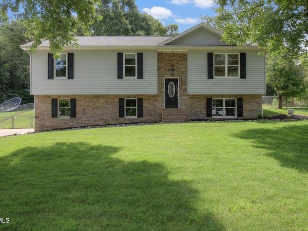 3636 Deland Drive, Kingsport, TN 37664
