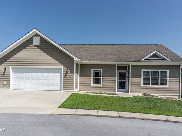 232 Radford Drive, Unit 1, Greeneville, TN 37743