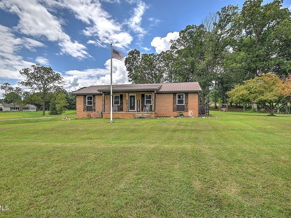 1020 Pigeon Hollow Road, Afton, TN 37616