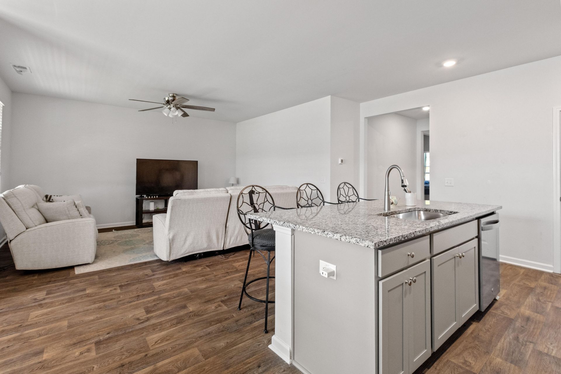 128 Akeley Lane Photo 11