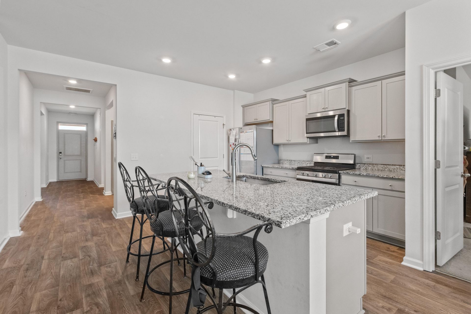 128 Akeley Lane Photo 8