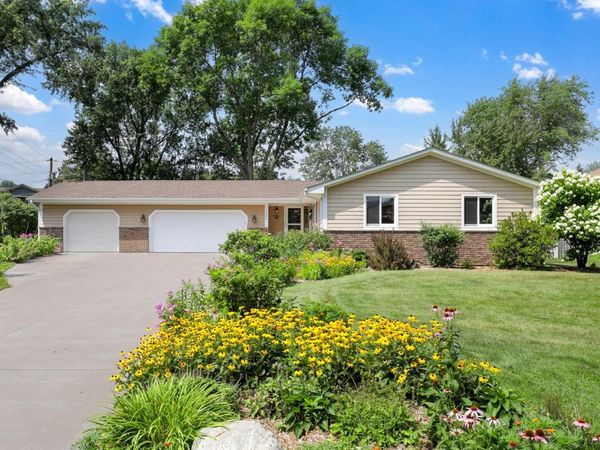1025 129th Avenue NE, Blaine, MN 55434