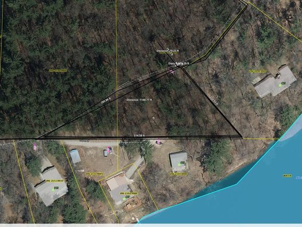 000 WOODLAND DRIVE, La Crosse, WI 54601
