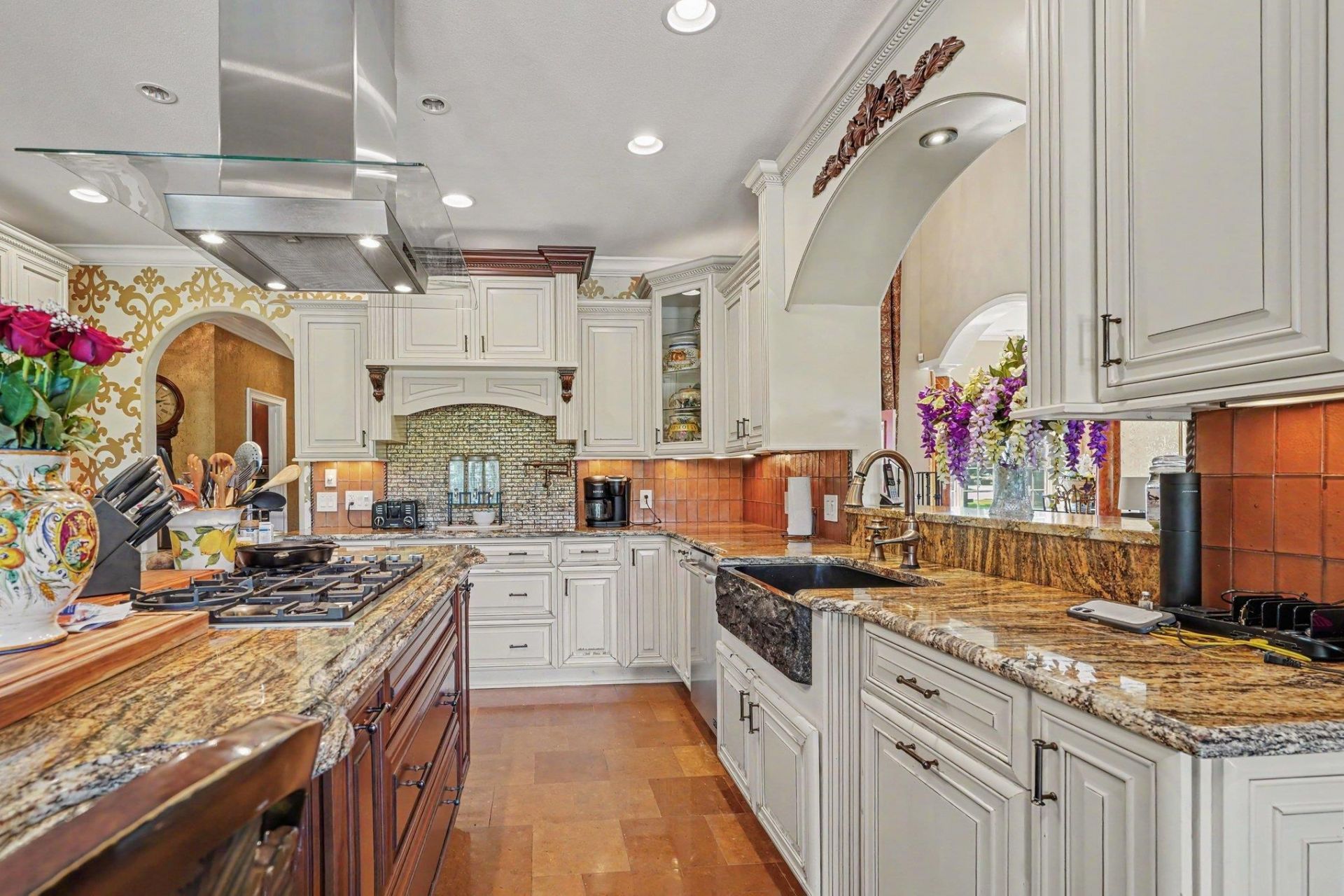 2276 Big Landing Dr. Photo 10