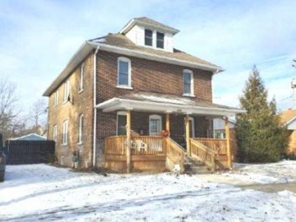 1016 Park Avenue , North Chicago, IL 60064