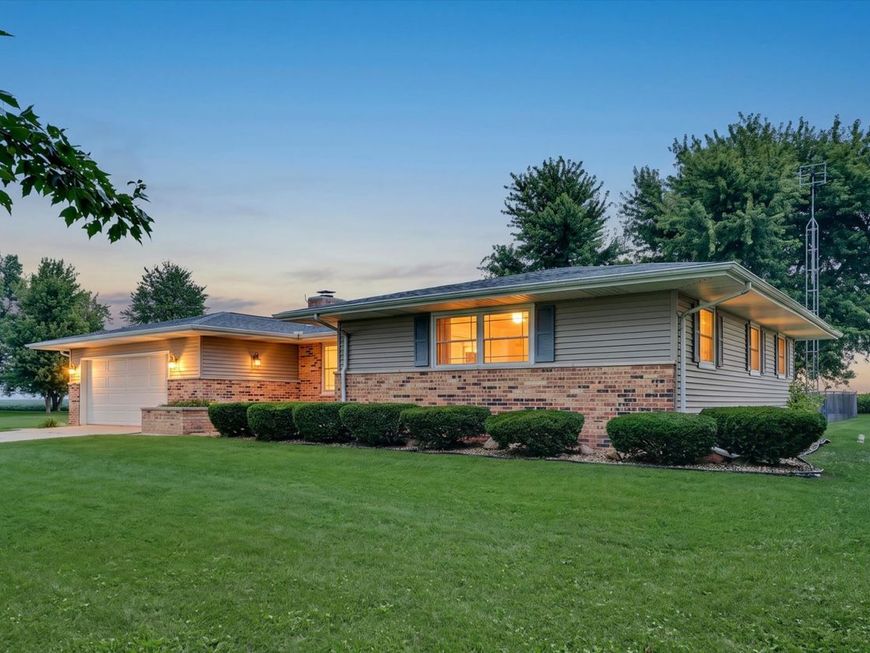 Main Photo