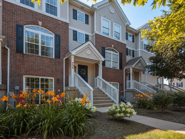 335 Lakeshore Drive , Oswego, IL 60543