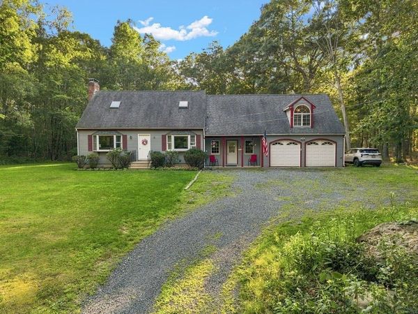 170 Rocky Hill Rd, Rehoboth, MA 02769