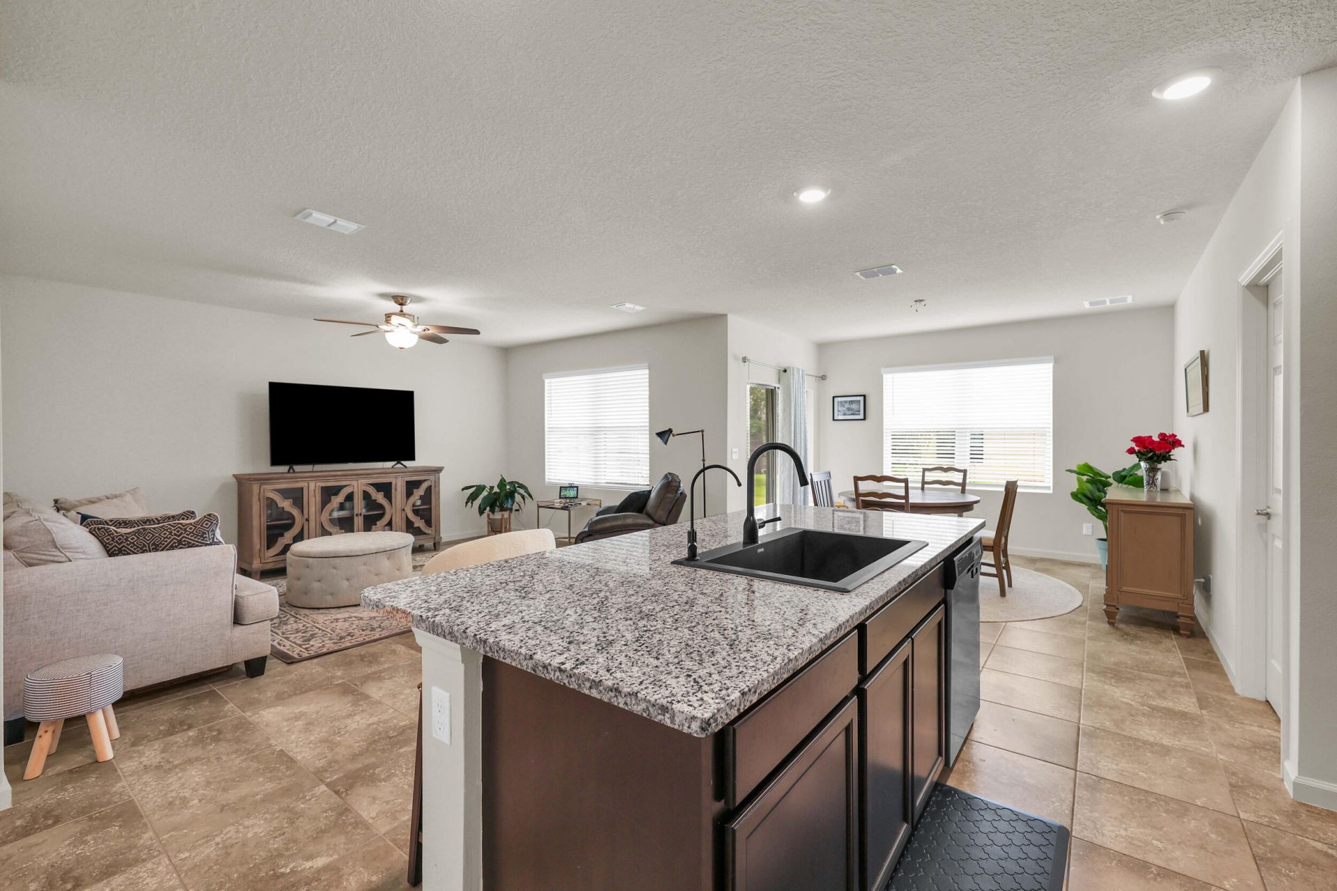 6379 NW Northwood Loop, Port Saint Lucie, FL 34983 Photo
