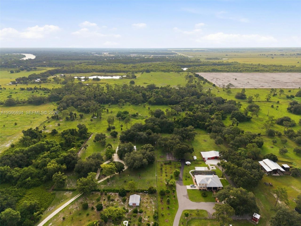 3291 Fort Denaud Rd , La Belle, FL 33935 Photo