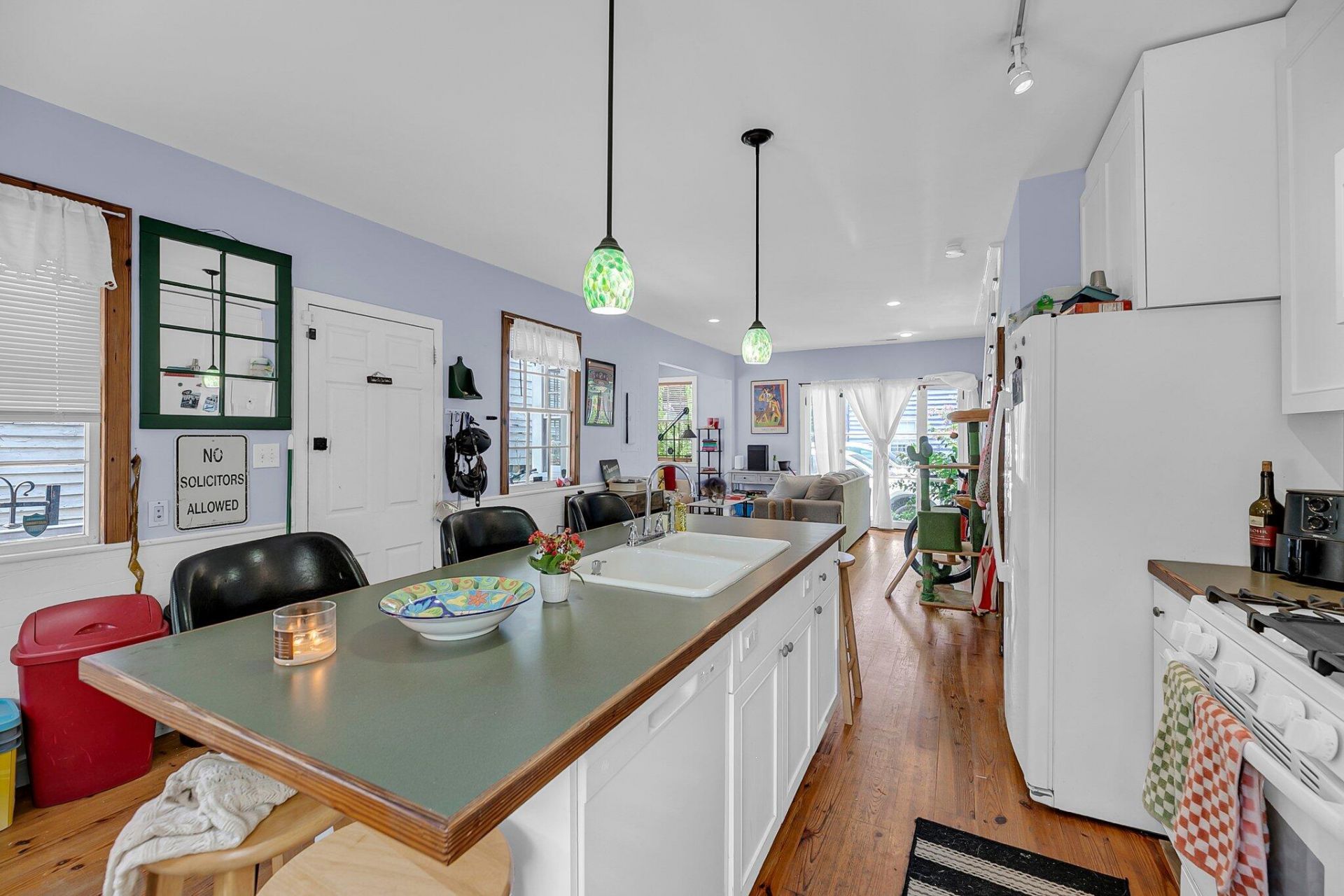 4 Bogard Street Photo 24