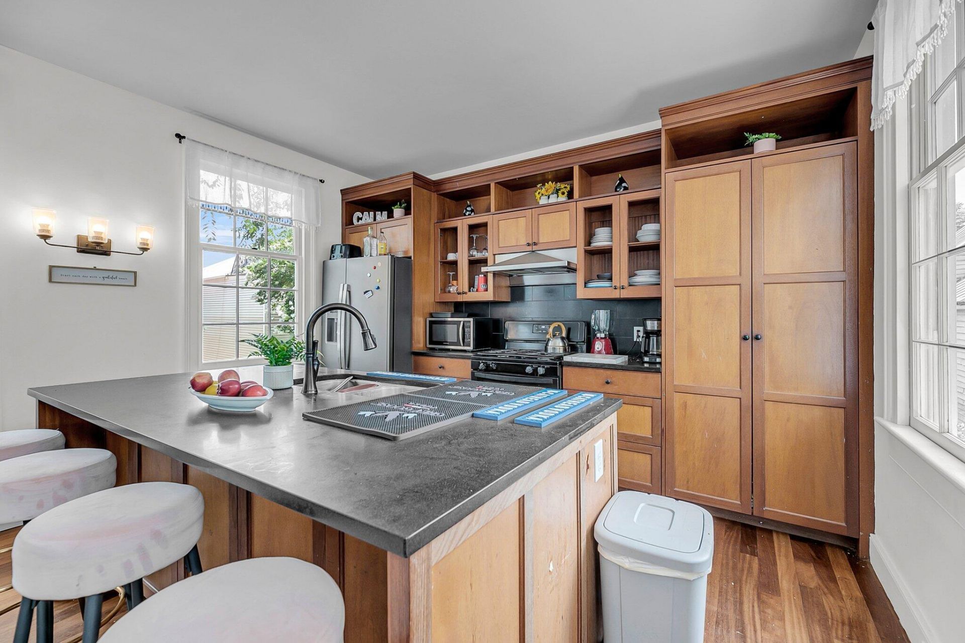 4 Bogard Street Photo 43