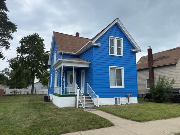 81 Fessenden Street , Mt Clemens, Mi 48043