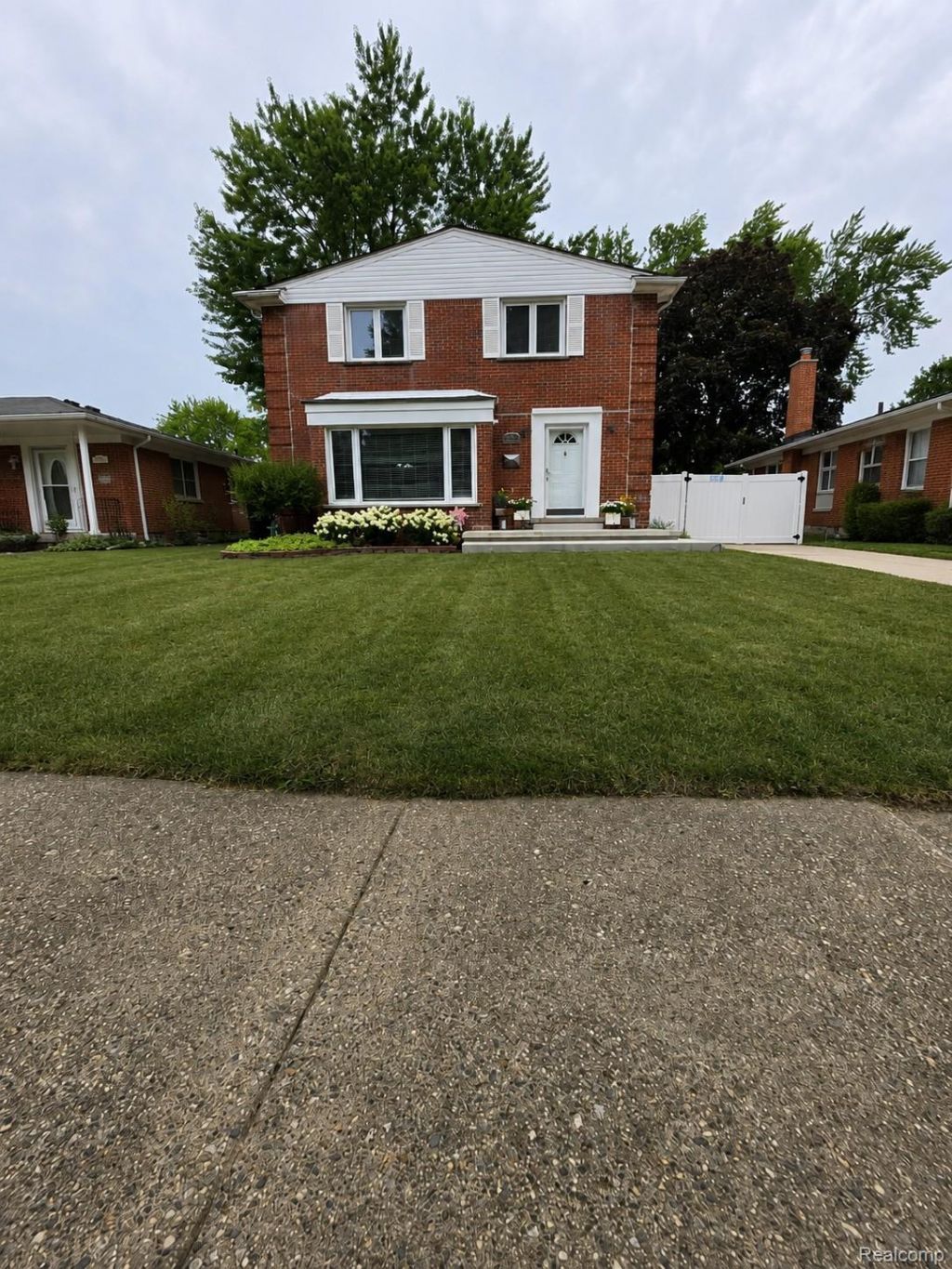 31159 Kelly Road, Fraser, Mi 48026 Main Photo