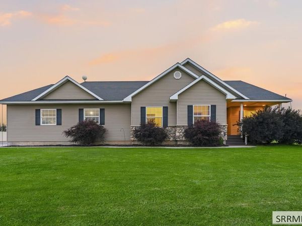 2140 E 200 N, ST ANTHONY, ID 83445