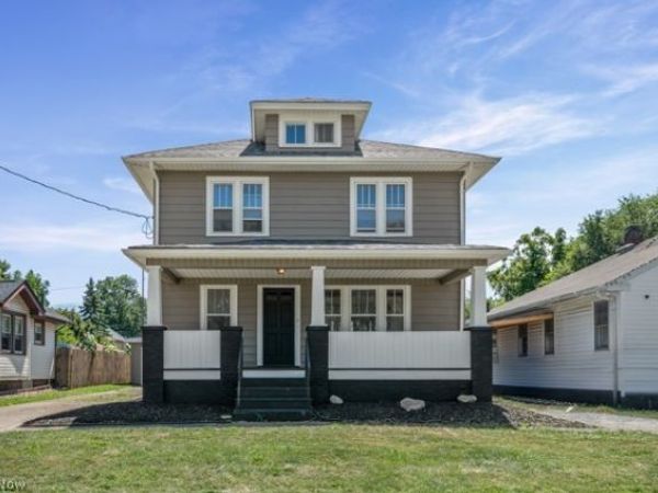 903 W 19th Street , Lorain, OH 44052