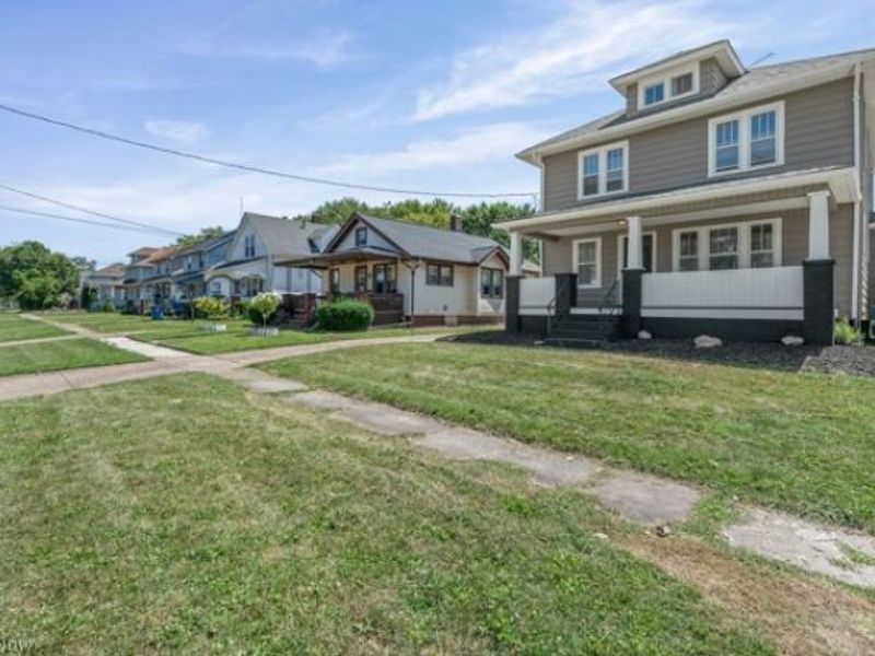 903 W 19th Street, Lorain, OH 44052 Photo 4