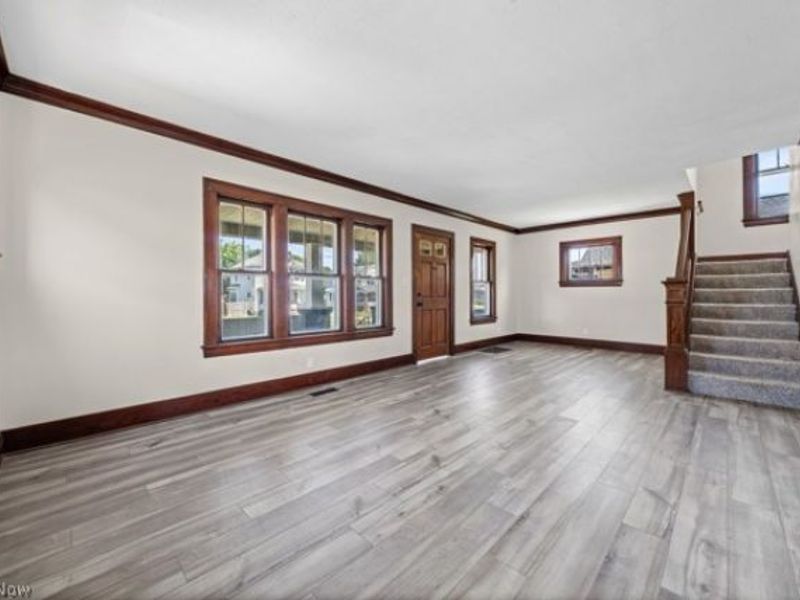 903 W 19th Street, Lorain, OH 44052 Photo 8
