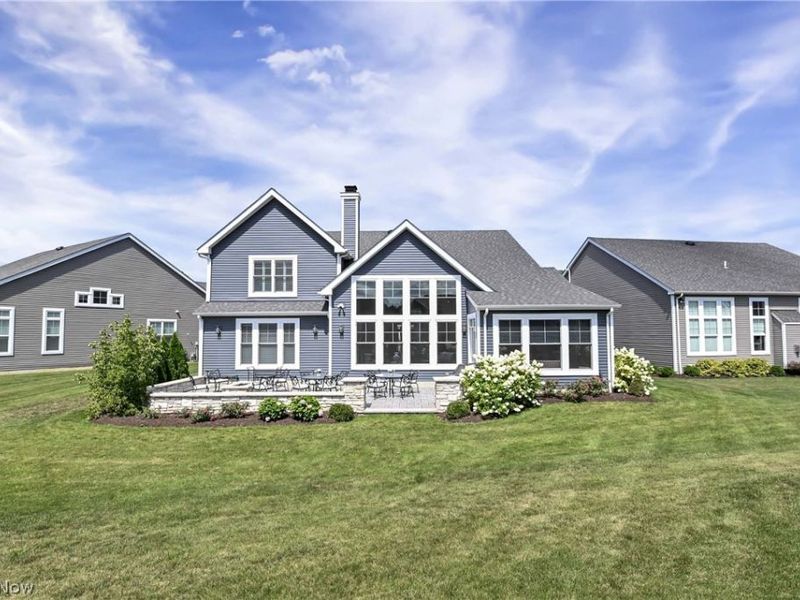 31427 Pier West, Avon Lake, OH 44012 Photo 5