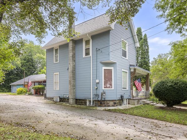 710 N Monroe Street, Albion, MI 49224