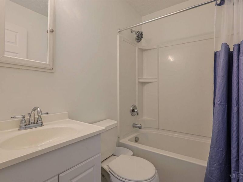 3226 Deshler Drive, Colerain Township, OH 45251 Photo 16