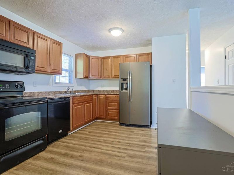 3226 Deshler Drive, Colerain Township, OH 45251 Photo 5