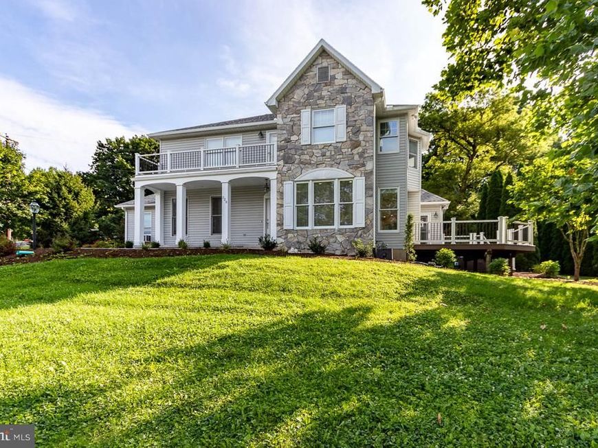 726 Hillcrest Avenue, State College, PA 16803 Main Photo