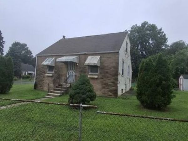 120 E BURTON LANE , SHARON HILL, PA 19079