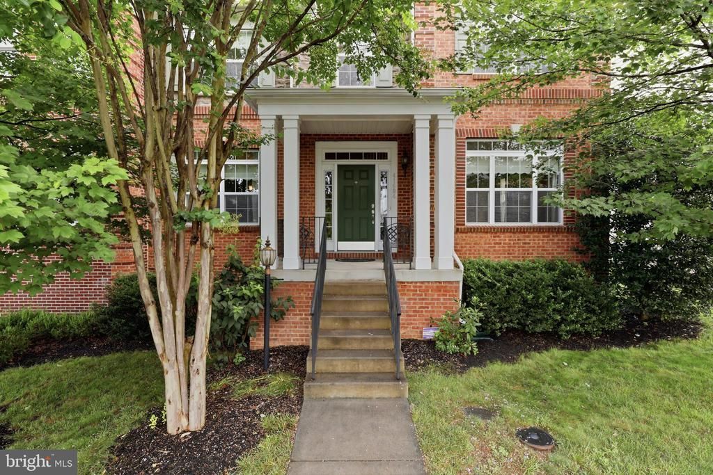 41684 Blue Grama Circle, Aldie, VA 20105 Main Photo