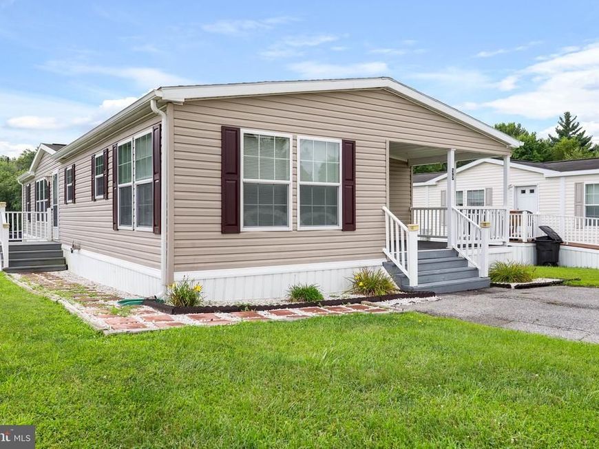 39 Queen Eleanor Drive, Elkton, MD 21921 Main Photo
