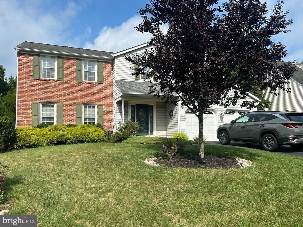 15 BLACK PINE ROAD, HOLLAND, PA 18966