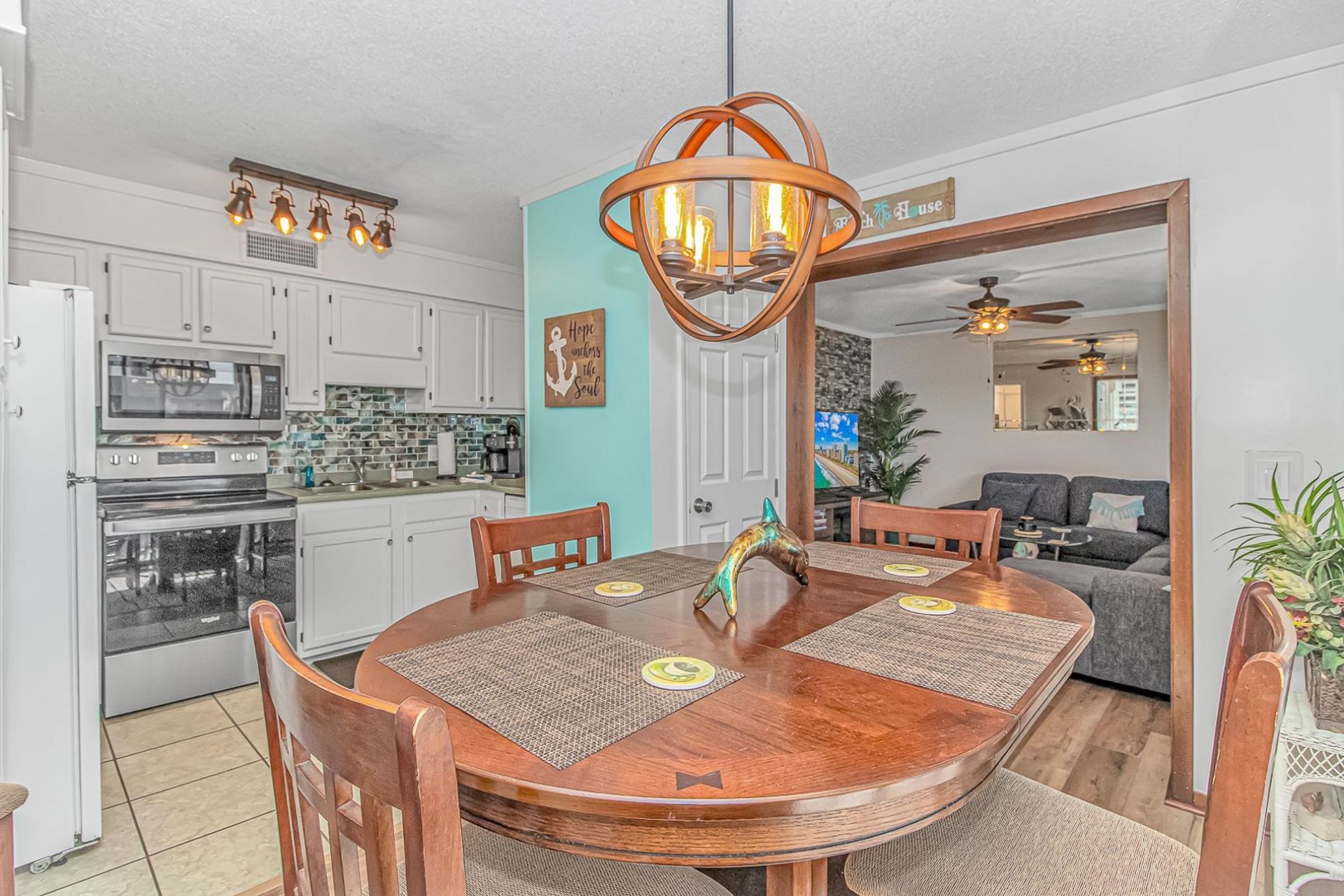 5905 S Kings Hwy. Photo 8