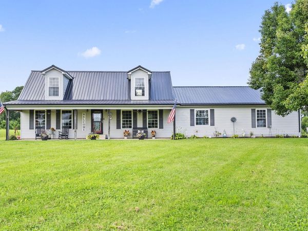 16633 Charleston Pike , Kingston, OH 45644
