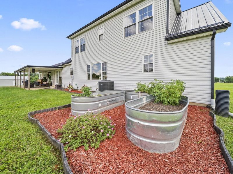 16633 Charleston Pike , Kingston, OH 45644 Photo 12