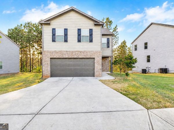 418 Lake Ridge Lane, Fairburn, GA 30213