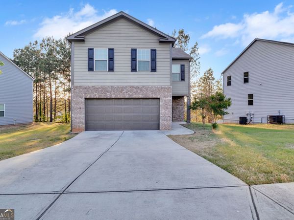 418 Lake Ridge Lane, Fairburn, GA 30213
