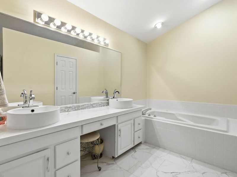 511 Fincastle Lane, Covington, KY 41011 Photo 18