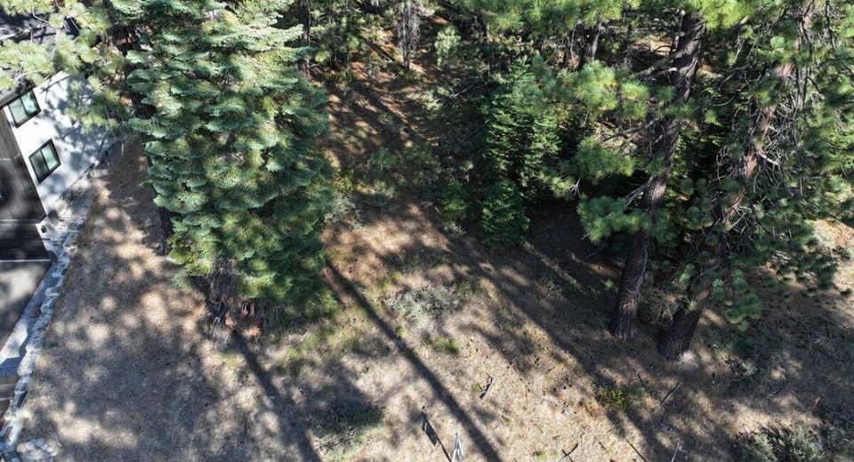 1389 Pioneer Trail, South Lake Tahoe, CA 96150 Photo