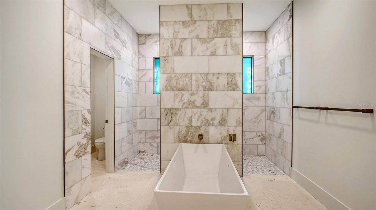 1516 Ridgewood Lane, Sarasota, FL 34231 Photo