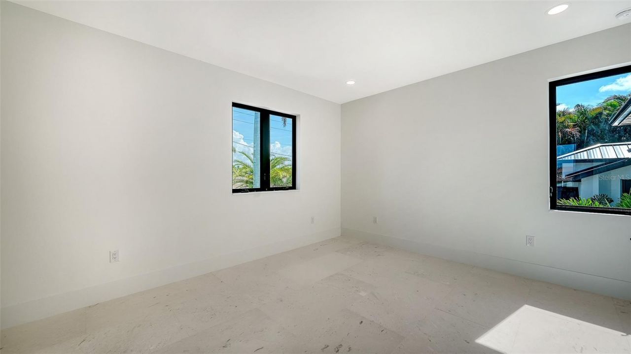 1516 Ridgewood Lane, Sarasota, FL 34231 Photo