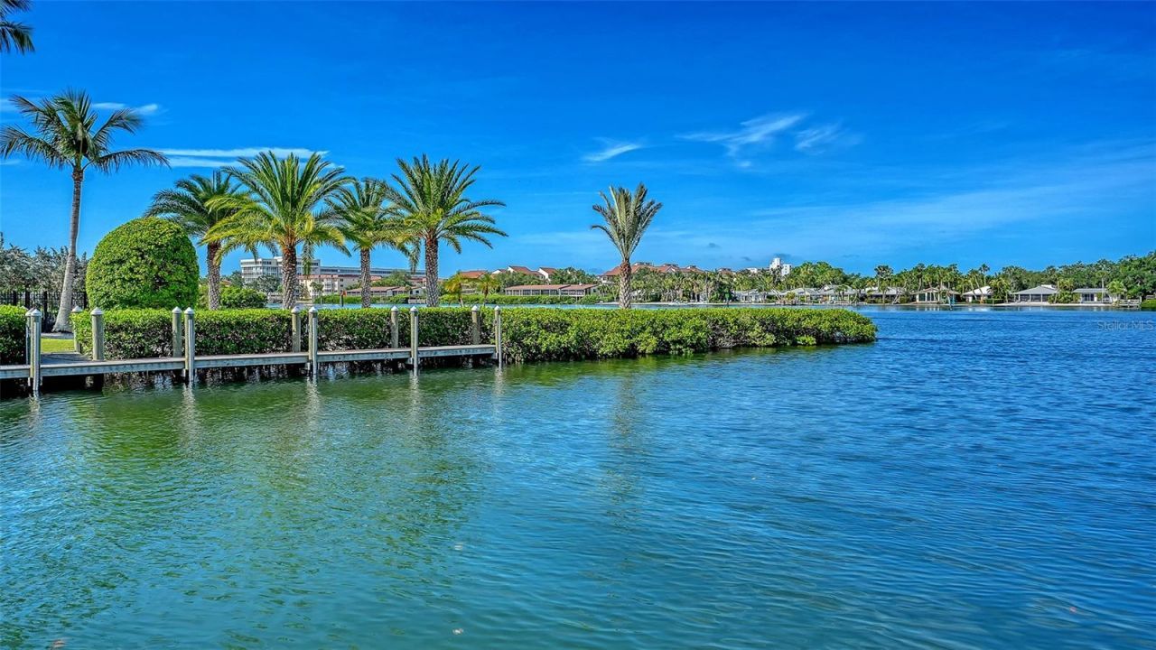 1516 Ridgewood Lane, Sarasota, FL 34231 Photo