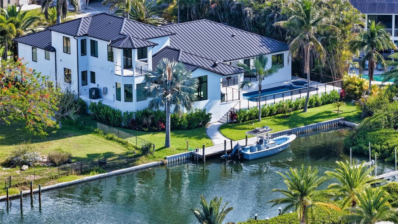 1516 Ridgewood Lane, Sarasota, FL 34231 Photo