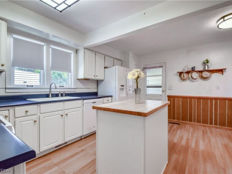 7347 Case Avenue, Mentor, OH 44060 Photo 7